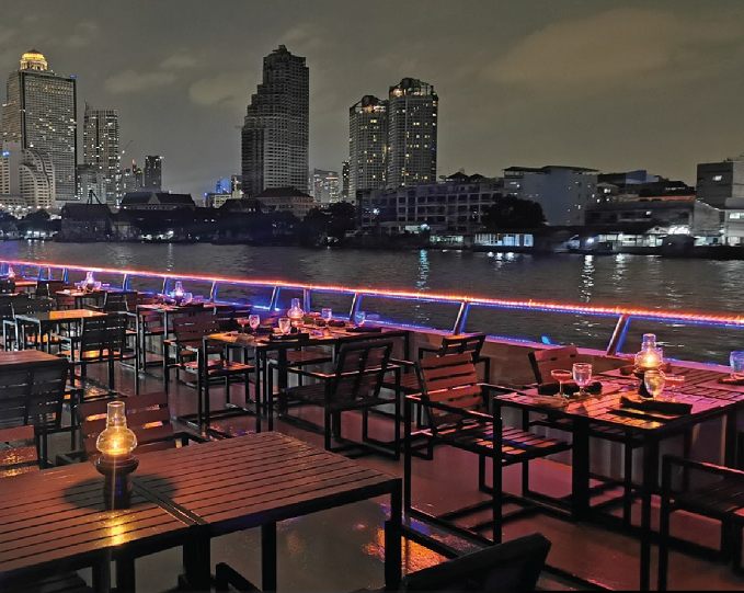 เรือไวท์ออร์คิดริเวอร์ครูซส์ 3